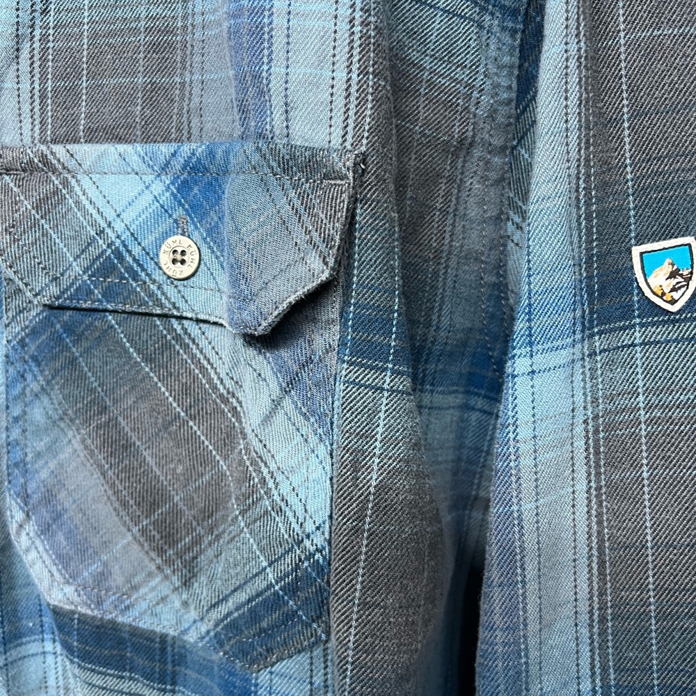 Kuhl Men Blue Plaid Button Down Shirt Size Large Outdoor Travel Casual - Picture 4 of 5